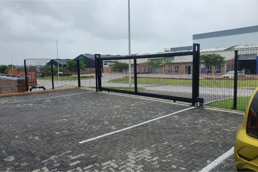 To Let commercial Property for Rent in Fairview Eastern Cape